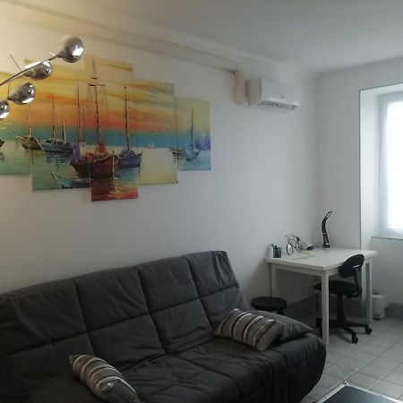 Apartamento Pegase Meuble 3*** Fourchambault Exterior foto