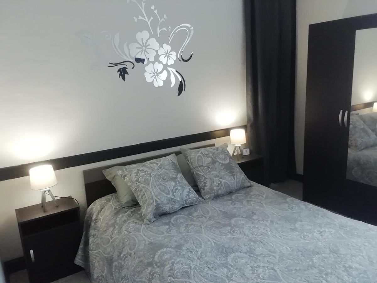 Apartamento Pegase Meuble 3*** Fourchambault Exterior foto