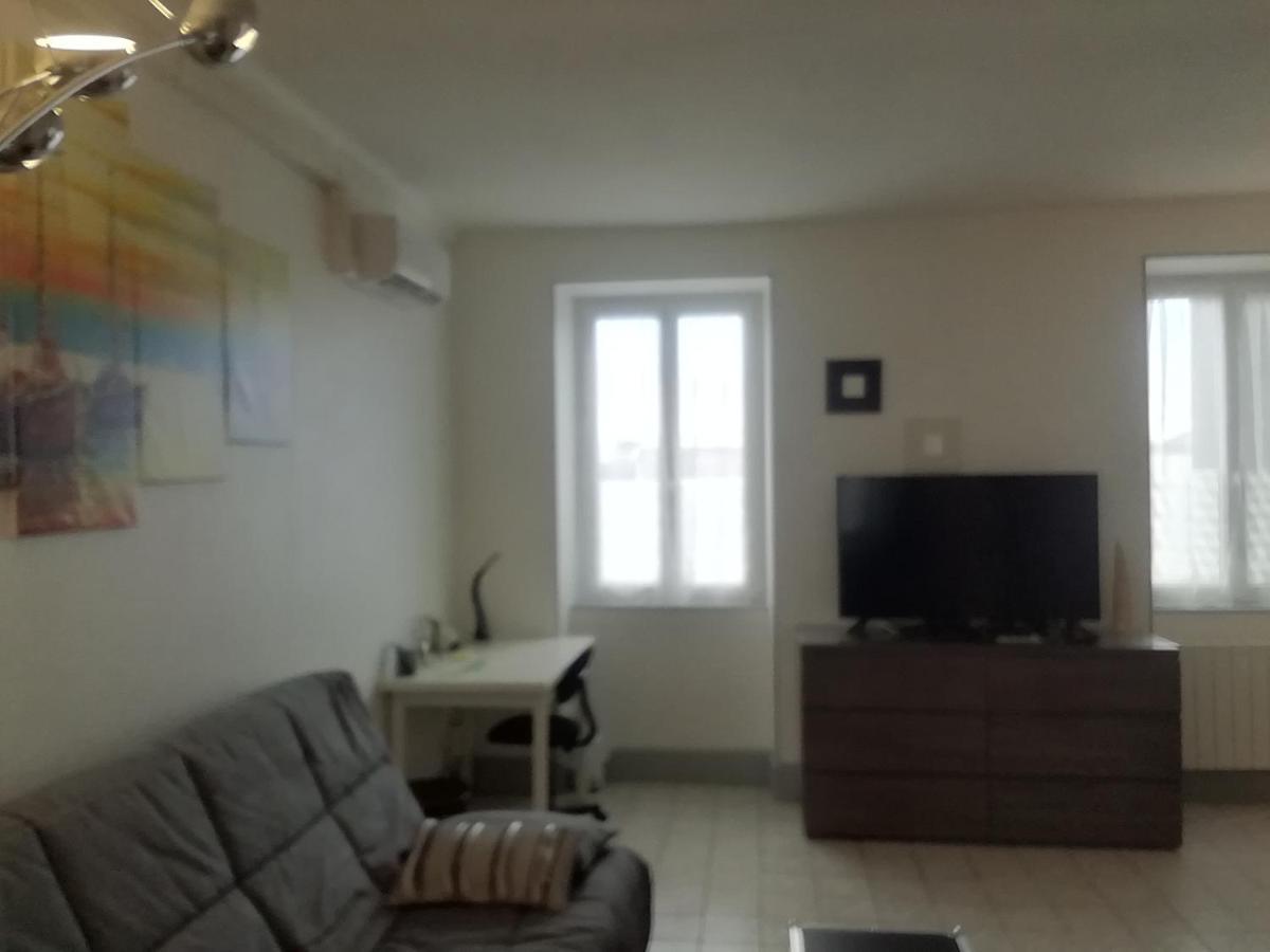 Apartamento Pegase Meuble 3*** Fourchambault Exterior foto